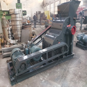 小型46雙級粉碎機發貨圖片_發往內蒙古化德_破碎煤