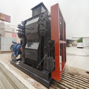 客戶定做4PGT0404小型四輥破碎機發貨圖片 發往山東