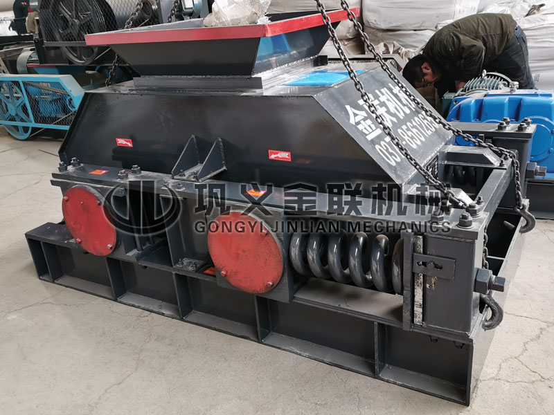 時(shí)產(chǎn)30噸膨潤(rùn)土破碎機(jī)有哪些型號(hào)可選,報(bào)價(jià)是多少? 時(shí)產(chǎn)30噸膨潤(rùn)土破碎機(jī)有哪些型號(hào)可選,報(bào)價(jià)是多少?