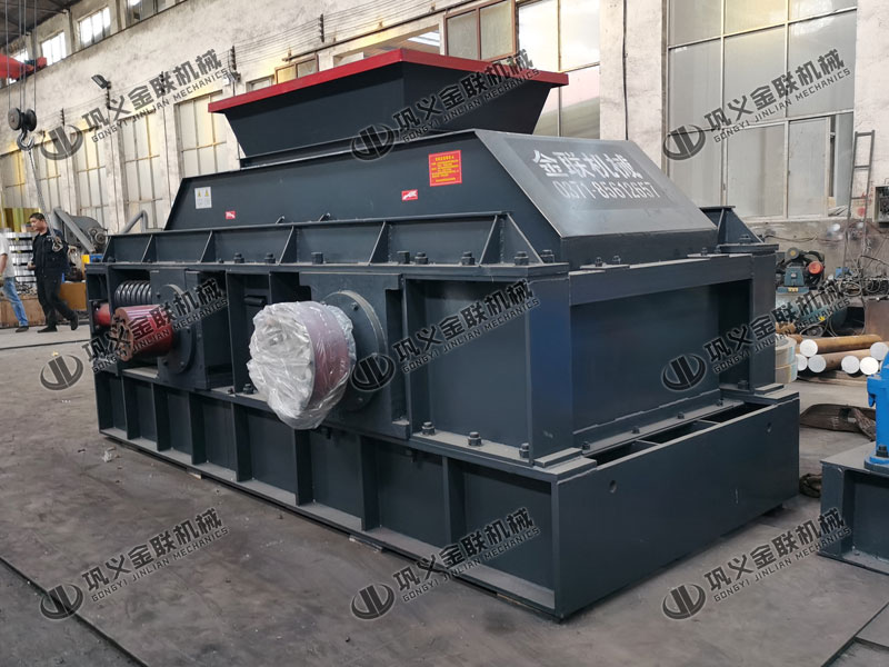 日產200噸對輥制砂機多少錢一臺，有哪些型號合適？