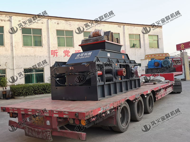 時產30噸的中型玄武巖制砂機多少錢一臺，哪個廠家的玄武巖制砂機好？