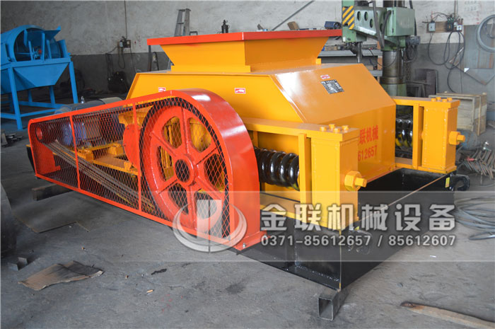 強力破碎機是靠什么工作的,有哪些注意事項? 強力破碎機是靠什么工作的,有哪些注意事項?