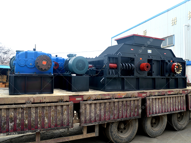 處理玄武巖、鵝卵石成沙的小型對輥制砂機產量多大? 處理玄武巖、鵝卵石成沙的小型對輥制砂機產量多大?