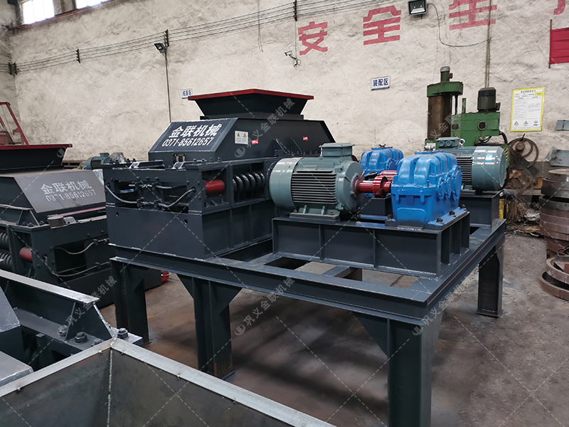 大型雙齒輥破碎機 無軸滾筒篩分機發貨圖片