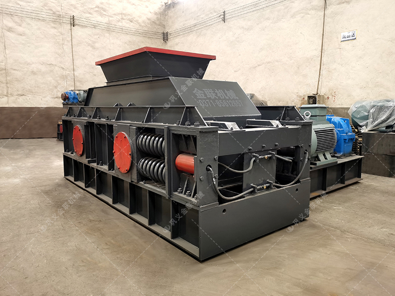 2PG1500X800大型對(duì)輥破碎機(jī)發(fā)貨圖片_發(fā)往陜西漢中_破碎石英砂