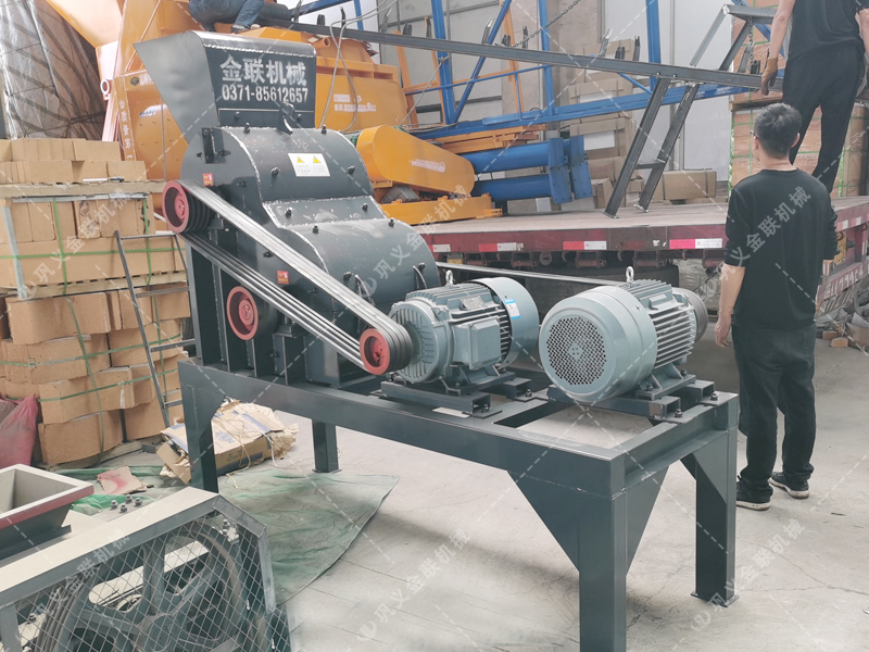 SCF600x600雙級粉碎機發貨圖片_發往福建南平_破碎建筑垃圾