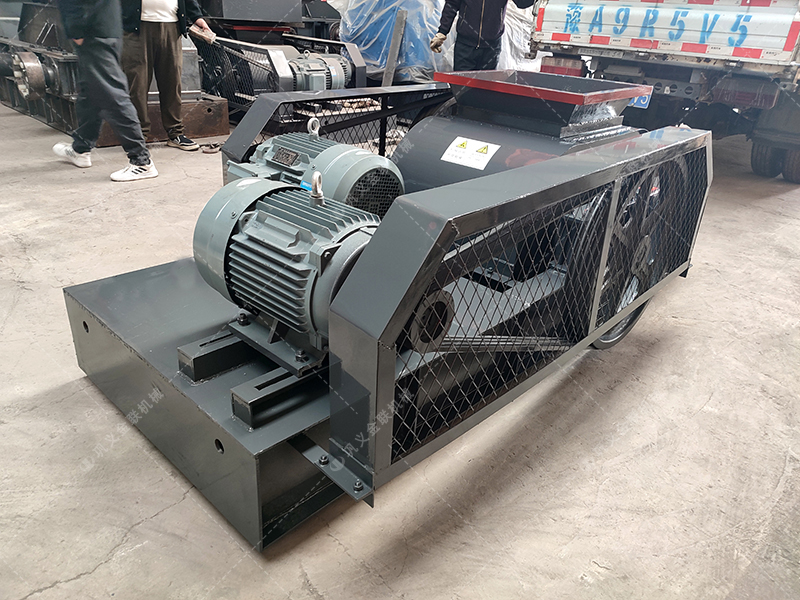 煤矸石有什么用途?小型煤矸石破碎機(jī)多少錢(qián)一臺(tái)? 煤矸石有什么用途?小型煤矸石破碎機(jī)多少錢(qián)一臺(tái)?