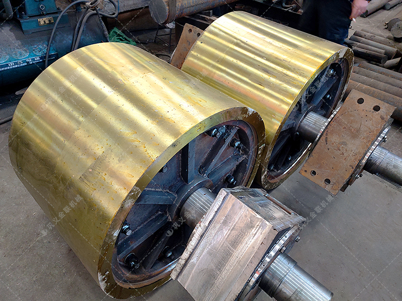 時產(chǎn)80-100噸液壓對輥破碎機用哪個型號,多少錢一臺? 時產(chǎn)80-100噸液壓對輥破碎機用哪個型號,多少錢一臺?