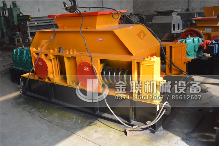 風(fēng)化砂制砂機