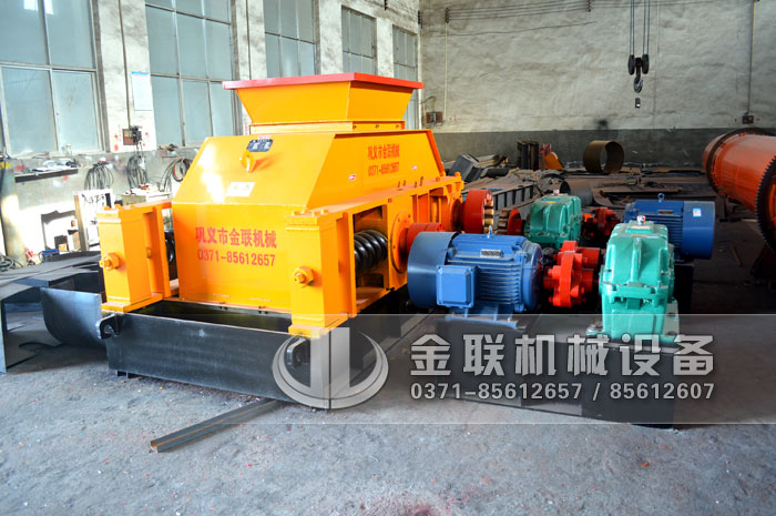 如何解決雙輥破碎機(jī)的磨損問(wèn)題?