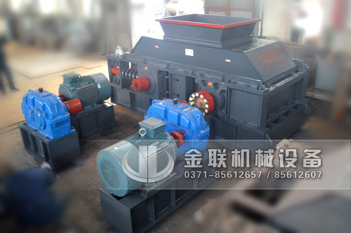 河卵石破碎機(jī)_河卵石破碎機(jī)廠家,破碎河卵石的生產(chǎn)線,河卵石破碎機(jī)價(jià)格