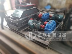 2PG0806彈簧式對(duì)輥制砂機(jī)-對(duì)輥破碎機(jī)發(fā)往河南